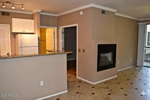 $1,500 | 1701 East Colter Street, Unit 240, Phoenix, AZ 85016