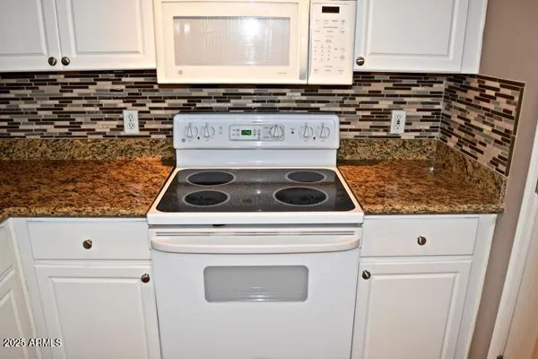 $1,500 | 1701 East Colter Street, Unit 240, Phoenix, AZ 85016