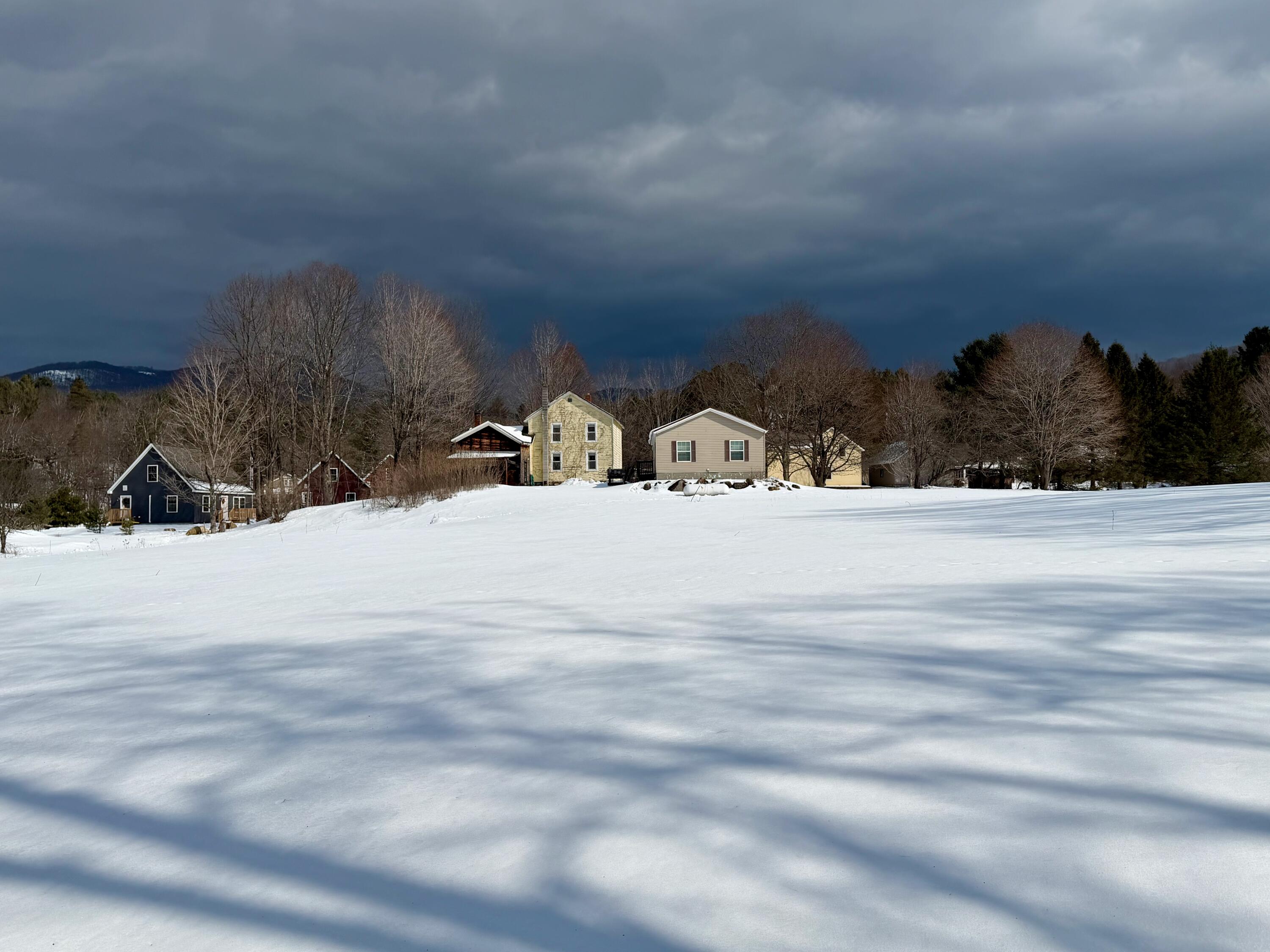 10885 Nys Rt 9n Keene, NY 12942 - Photo 5 of 28 IMG_0554