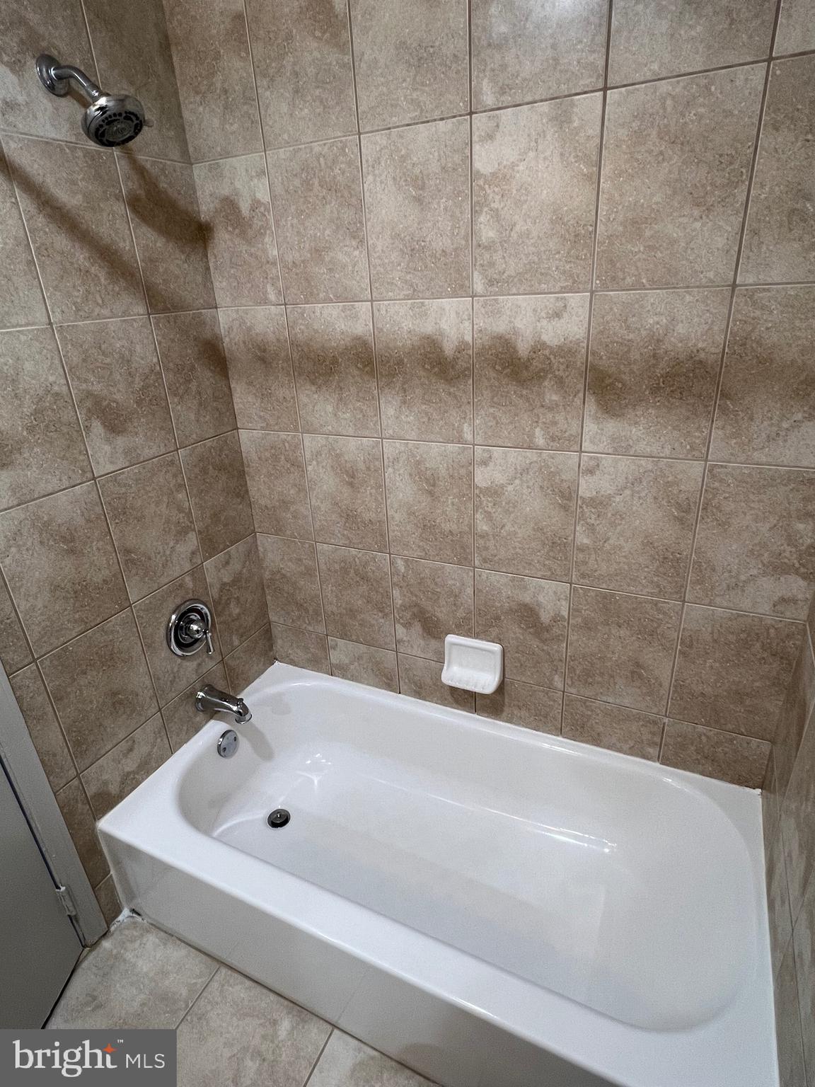 8 Coventry Court Blue Bell, PA 19422 - Photo 19 of 22 Main bath