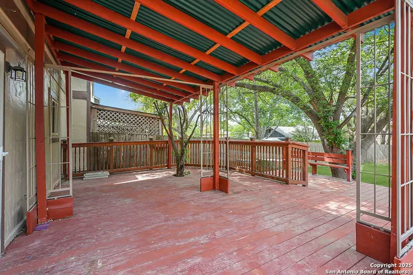 $1,600 | 12215 Stoney Crossing, San Antonio, TX 78247