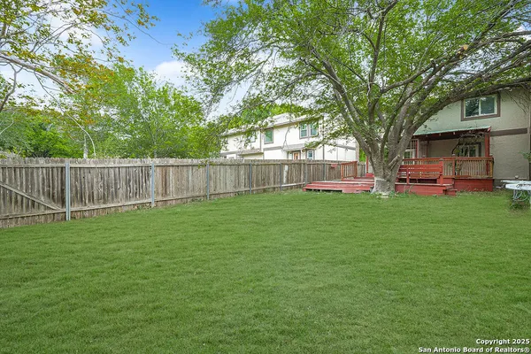 $1,600 | 12215 Stoney Crossing, San Antonio, TX 78247