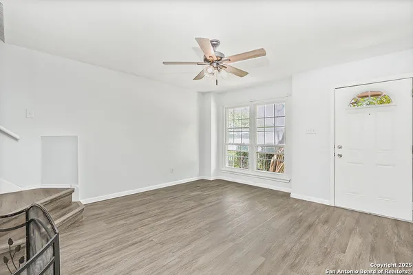 $1,600 | 12215 Stoney Crossing, San Antonio, TX 78247