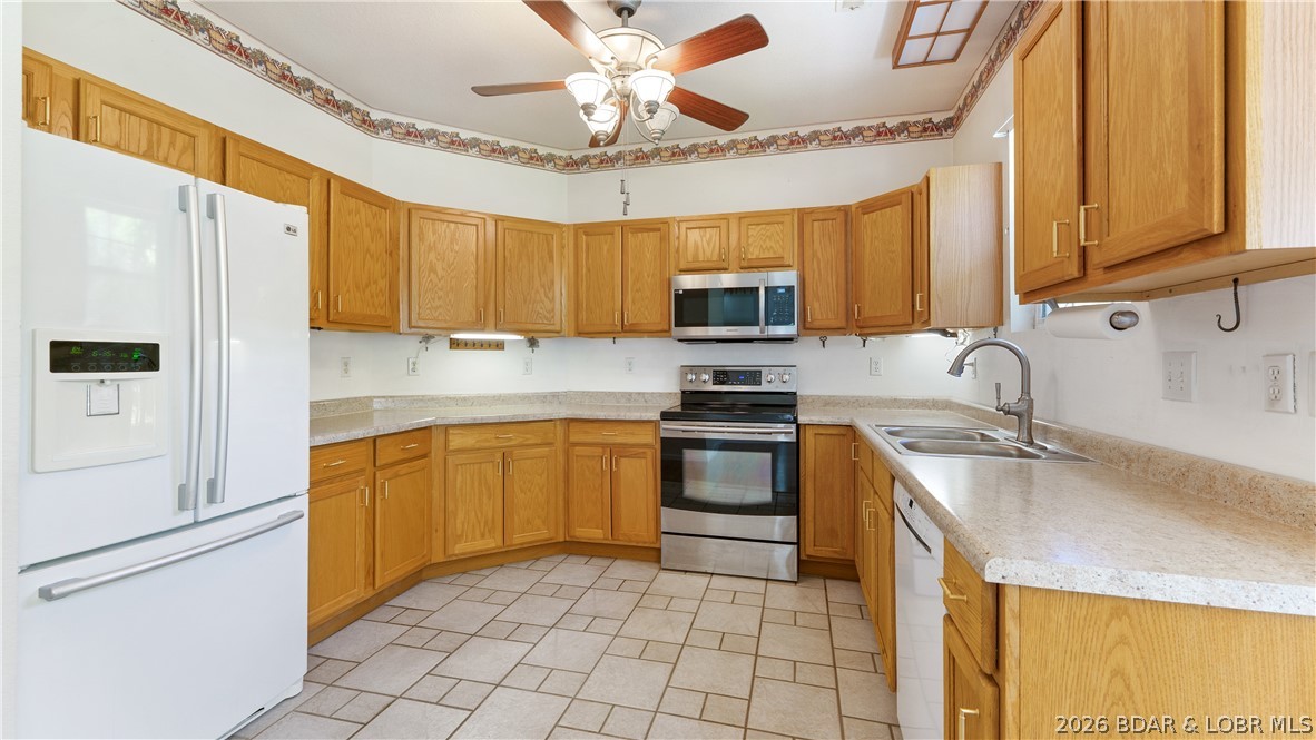 1725 Oak Bend Road Northeast Sunrise Beach, MO 65079 - Photo 6 of 31