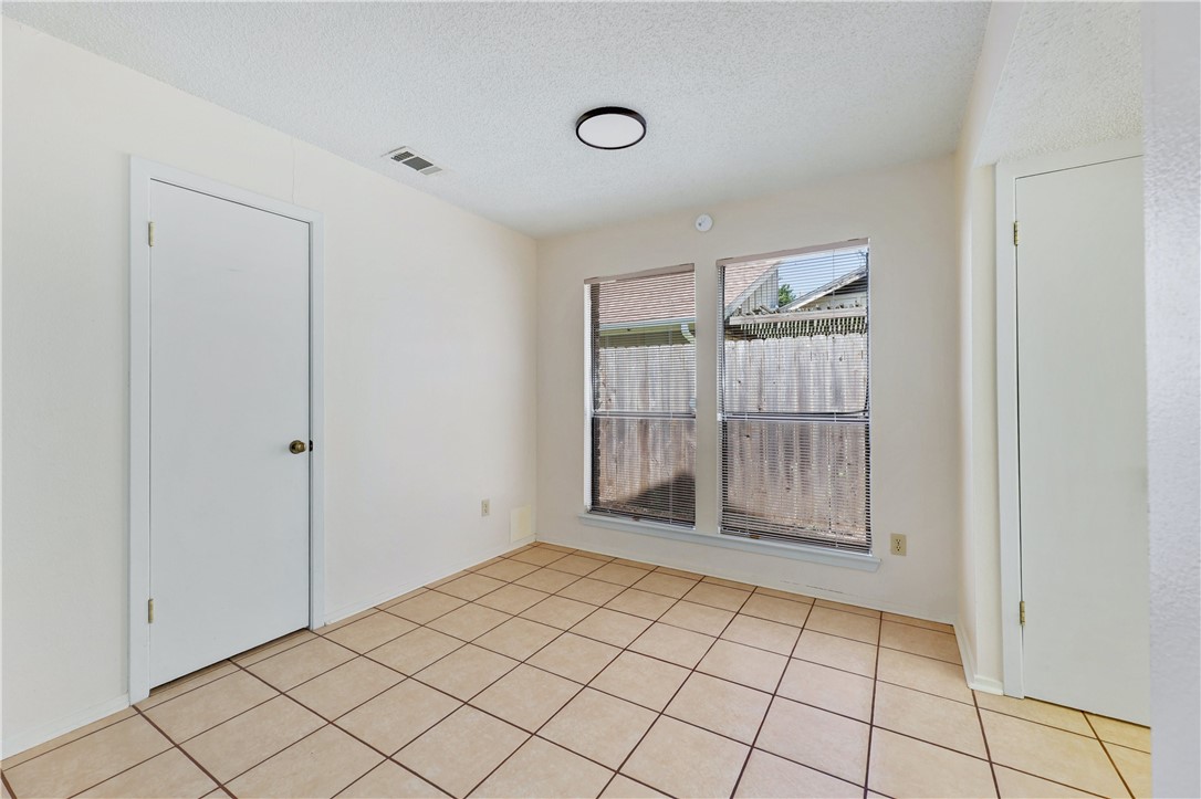 11915 Charing Cross Road, Unit A Austin, TX 78759 - Photo 12 of 26