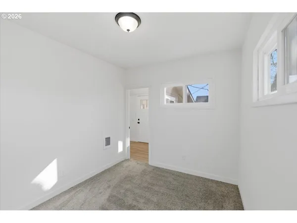 $400,000 | 111 East 3rd Street, Halsey, OR 97348
