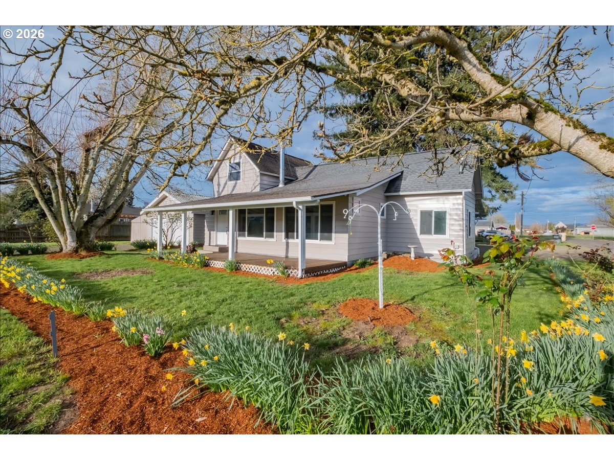 111 East 3rd Street Halsey, OR 97348 - Photo 4 of 41