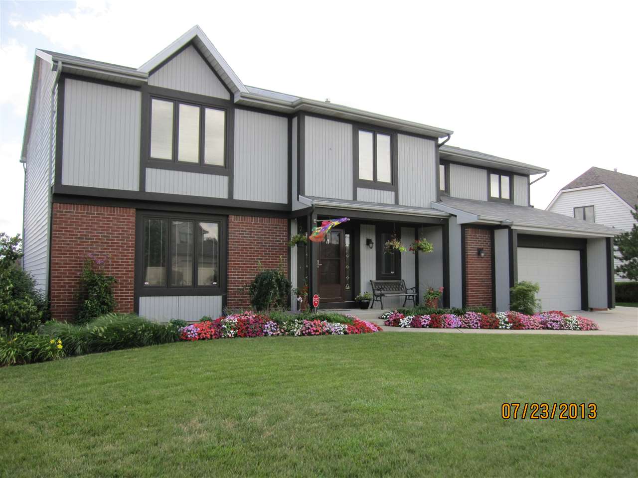 9409 White Shell Drive Fort Wayne, IN 46804 - Photo 2 of 35 Gallery Image 2