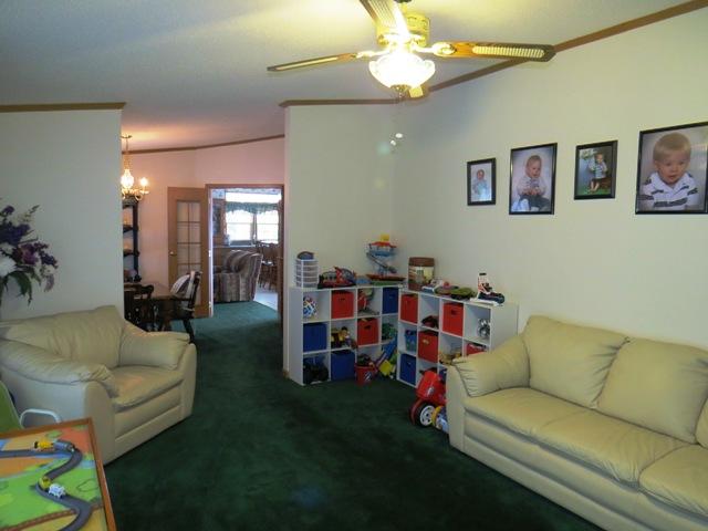 215 Rea Road Ridgeway, VA 24148 - Photo 6 of 34 LIVING ROOM