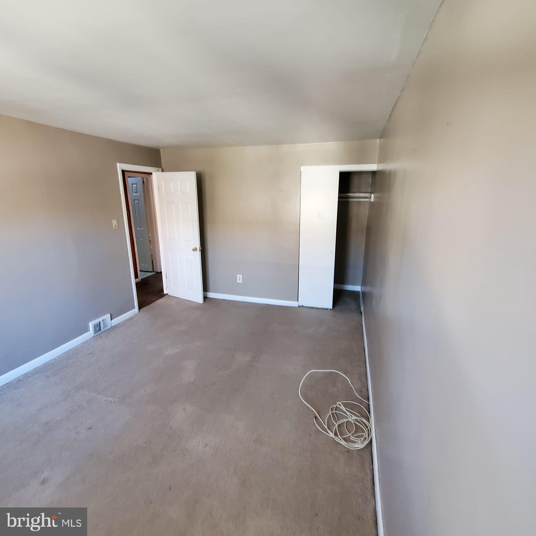 1329 Powell Road Brookhaven, PA 19015 - Photo 17 of 29