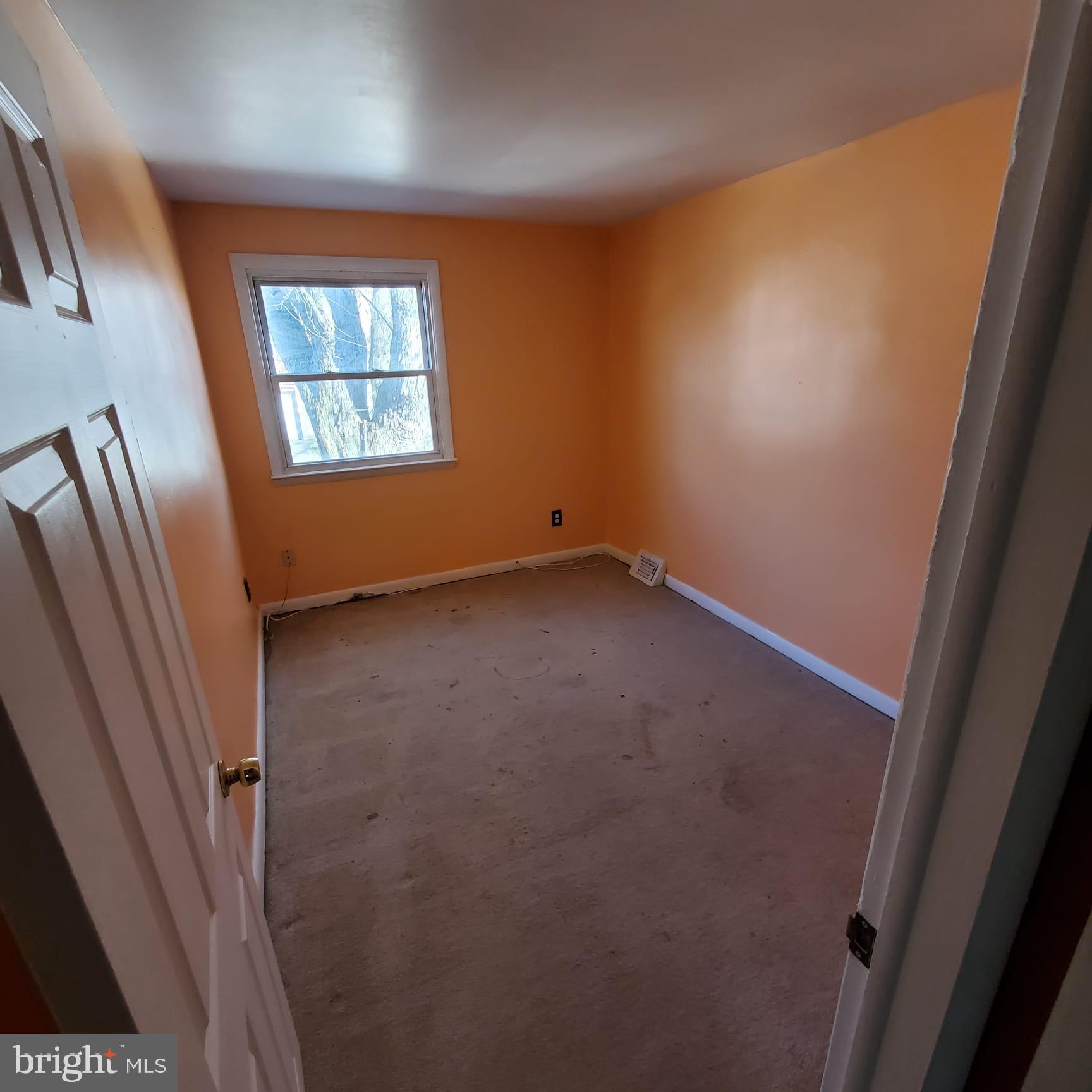 1329 Powell Road Brookhaven, PA 19015 - Photo 19 of 29
