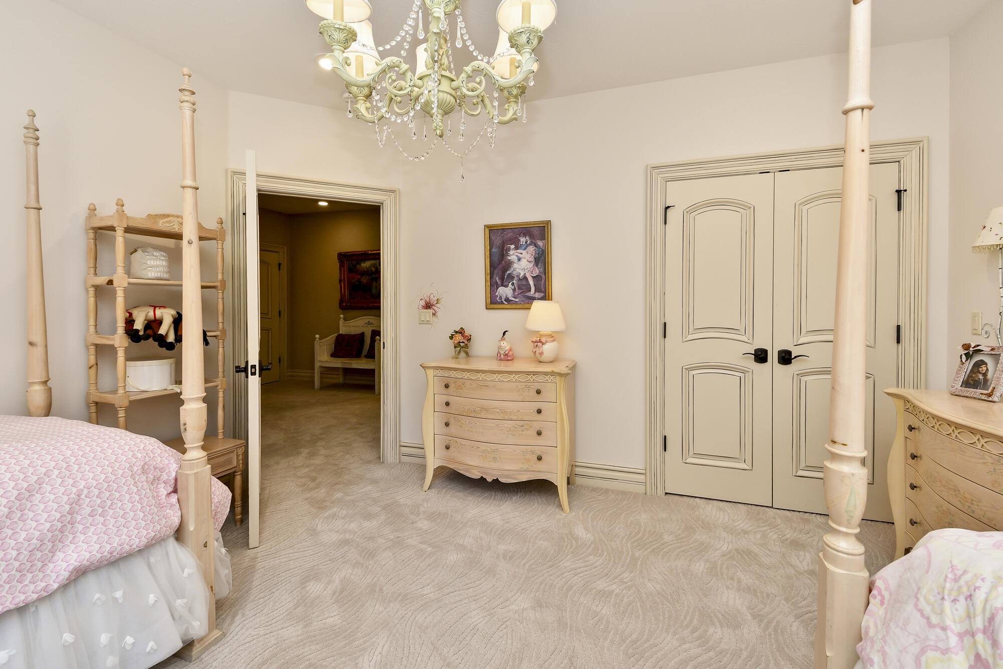 203 Secret Lane Reeds Spring, MO 65737 - Photo 51 of 76 All Bedrooms Have Walk-In Closets
