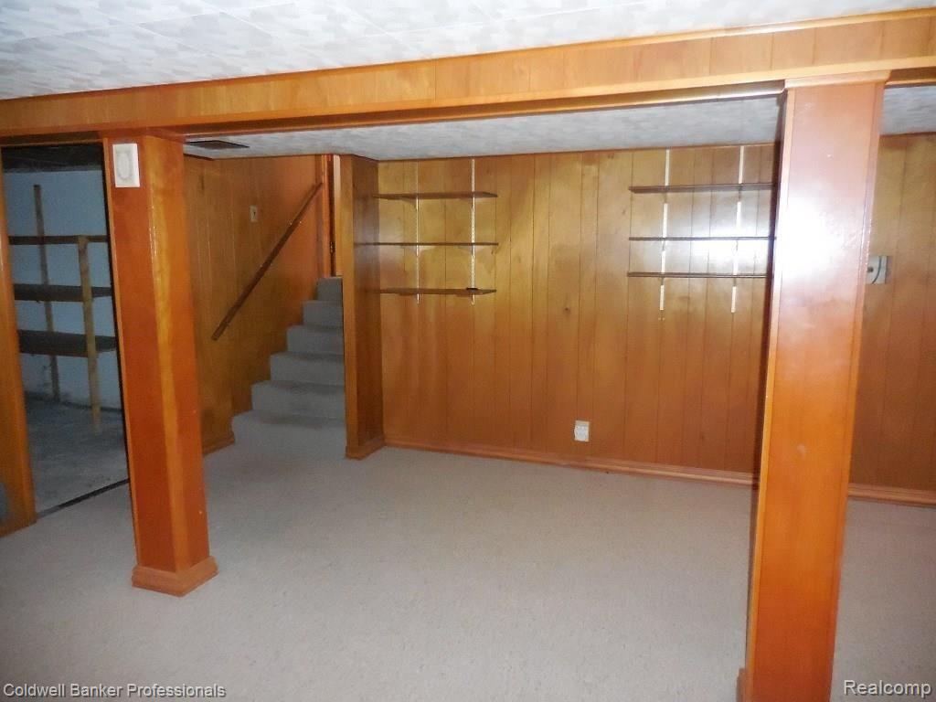 1181 East Snell Road Rochester, MI 48306 - Photo 25 of 36 25.JPG