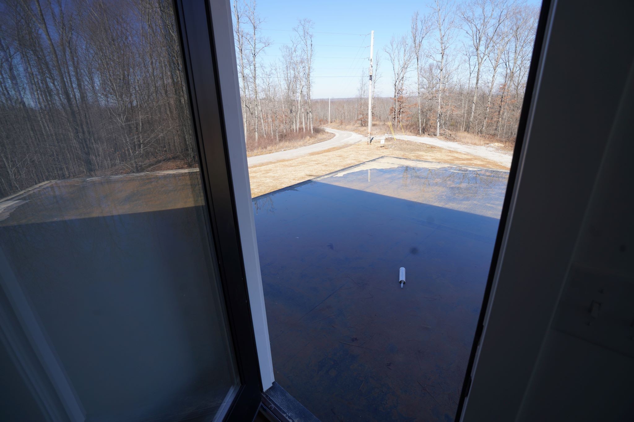 943 Overlook Trail Stewart, TN 37175 - Photo 29 of 35 a view of a bathroom