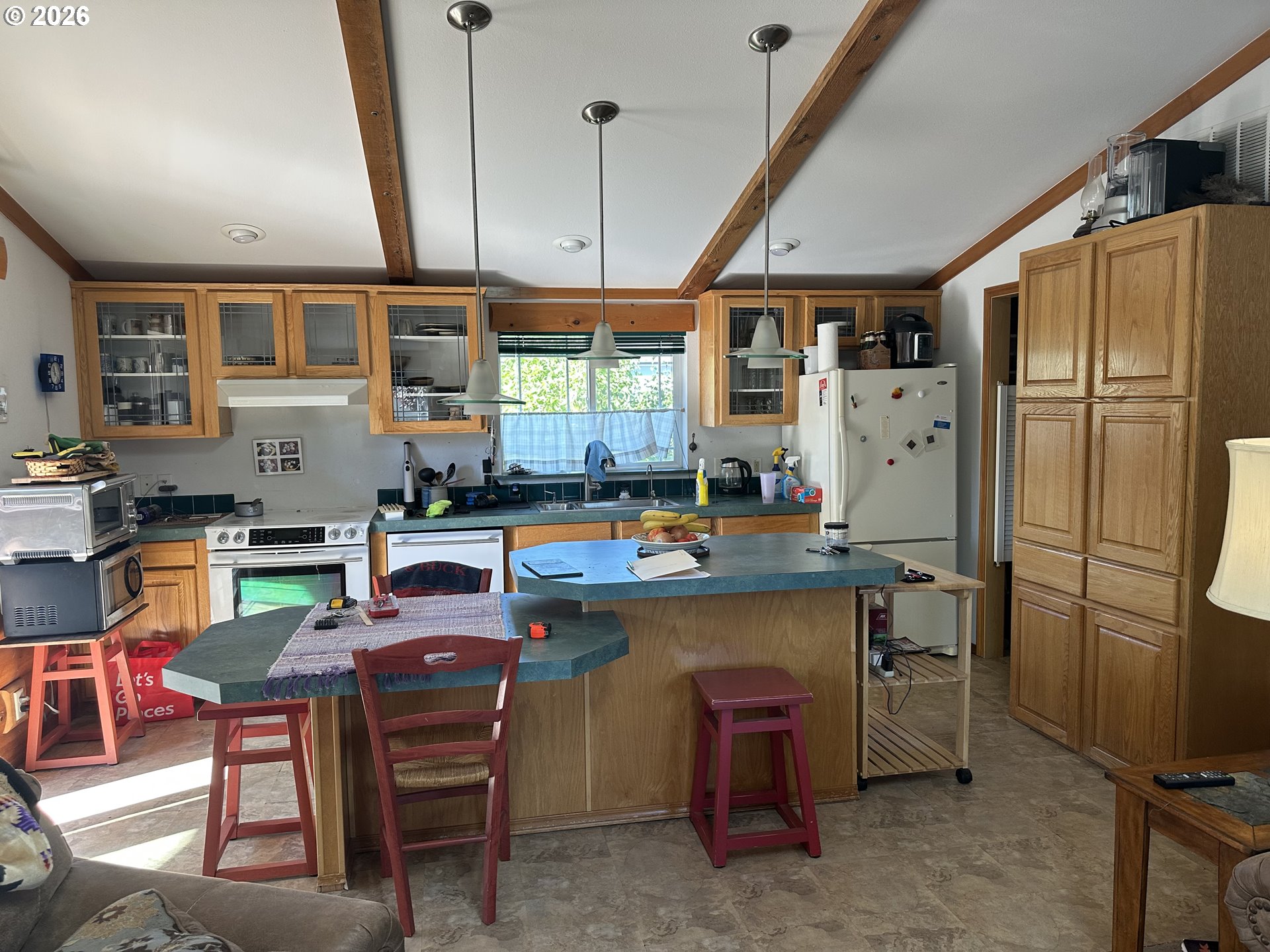3432 Cathern Road Hood River, OR 97031 - Photo 10 of 18 Gallery Image 10