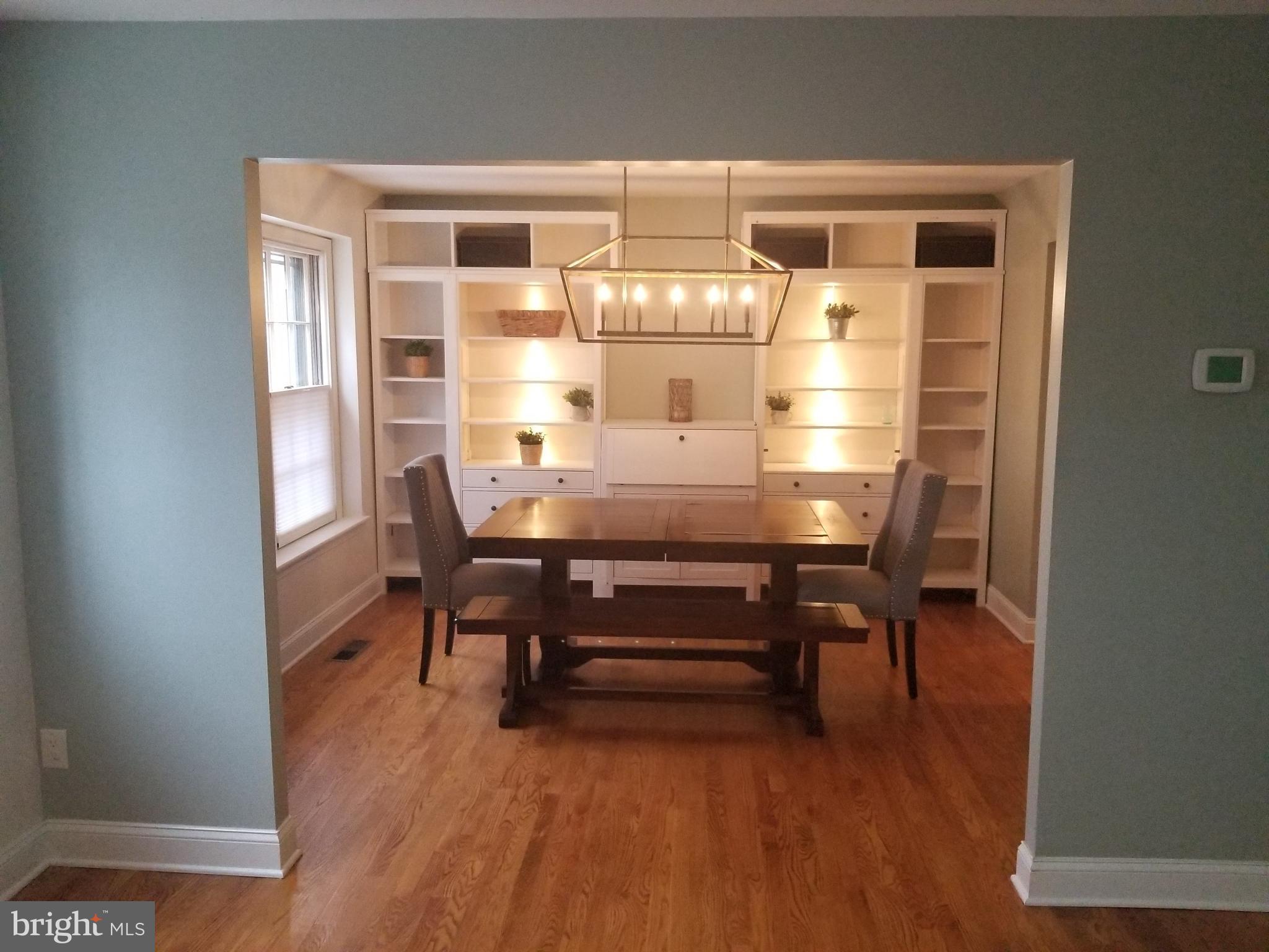2229 Double Eagle Court Reston, VA 20191 - Photo 2 of 30 Dining Room
