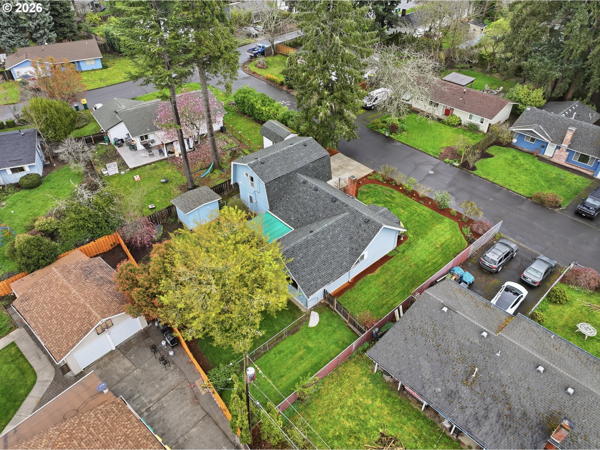 335 Southwest 141st Avenue Beaverton, OR 97006 - Photo 40 of 42 an aerial view of a house with a garden