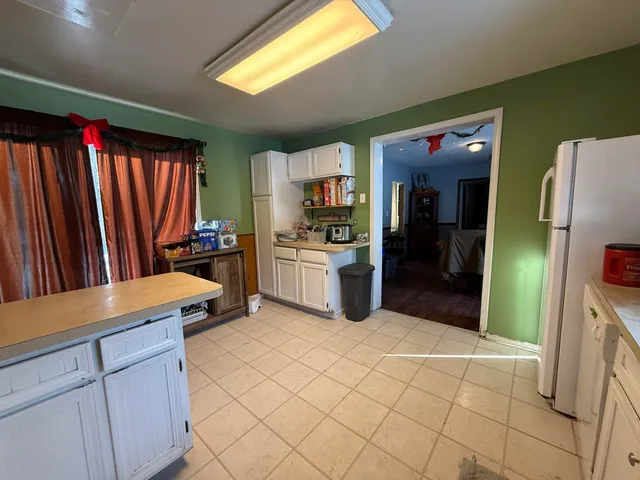 $189,900 | 236 West Main Street, Vermontville, MI 49096