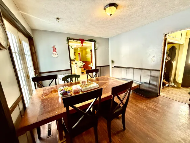 $189,900 | 236 West Main Street, Vermontville, MI 49096