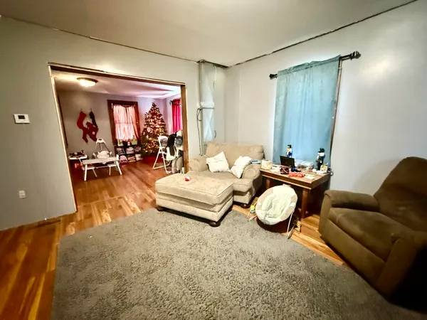 $174,900 | 236 West Main Street, Vermontville, MI 49096