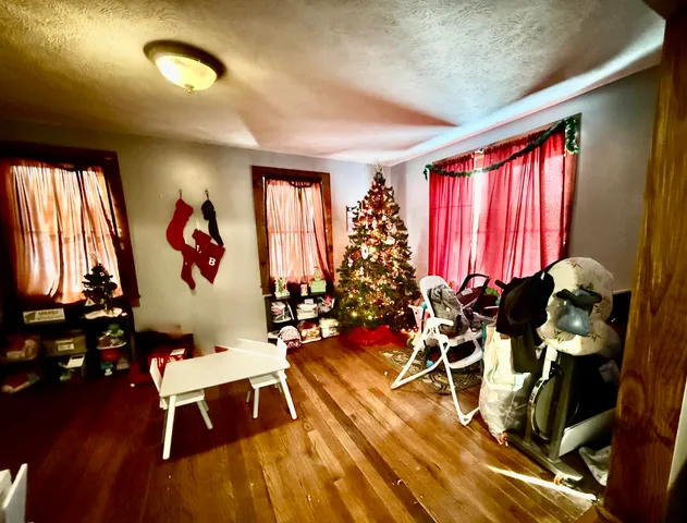 $189,900 | 236 West Main Street, Vermontville, MI 49096