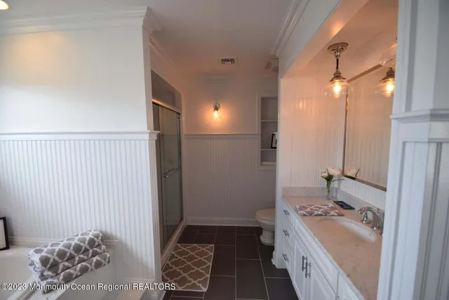 $3,750 | 563 Whiting Avenue, Manasquan, NJ 08736