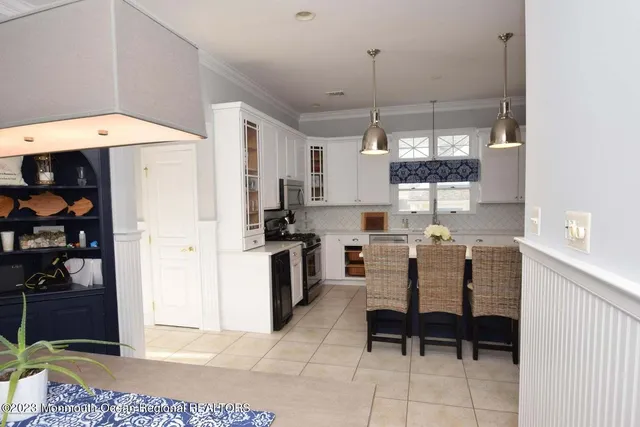 $3,750 | 563 Whiting Avenue, Manasquan, NJ 08736