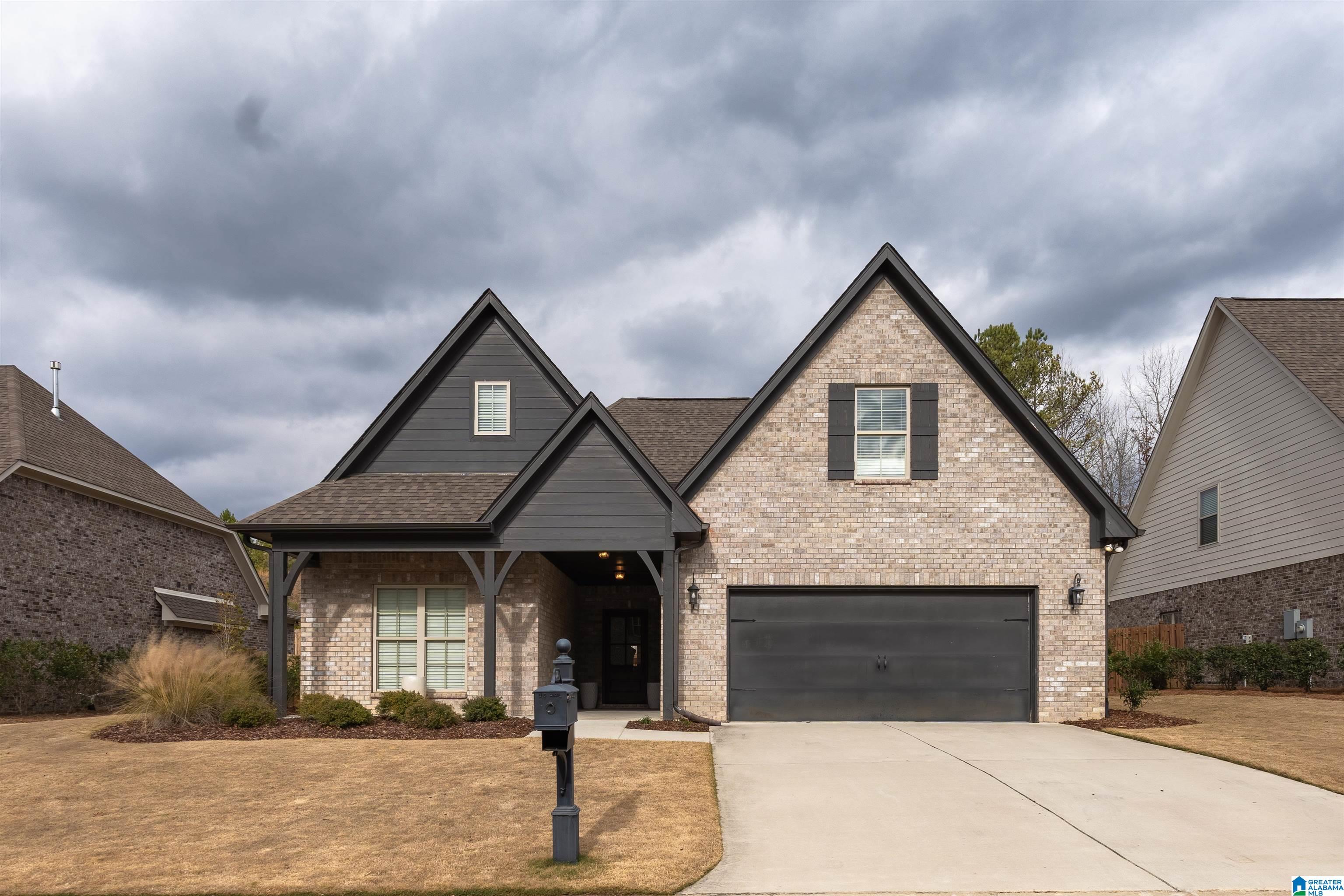 474 Ballantrae Road Pelham, AL 35124 - Photo 2 of 35