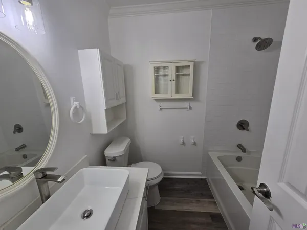 $215,000 | 2405 Boxwood Drive, Baker, LA 70714