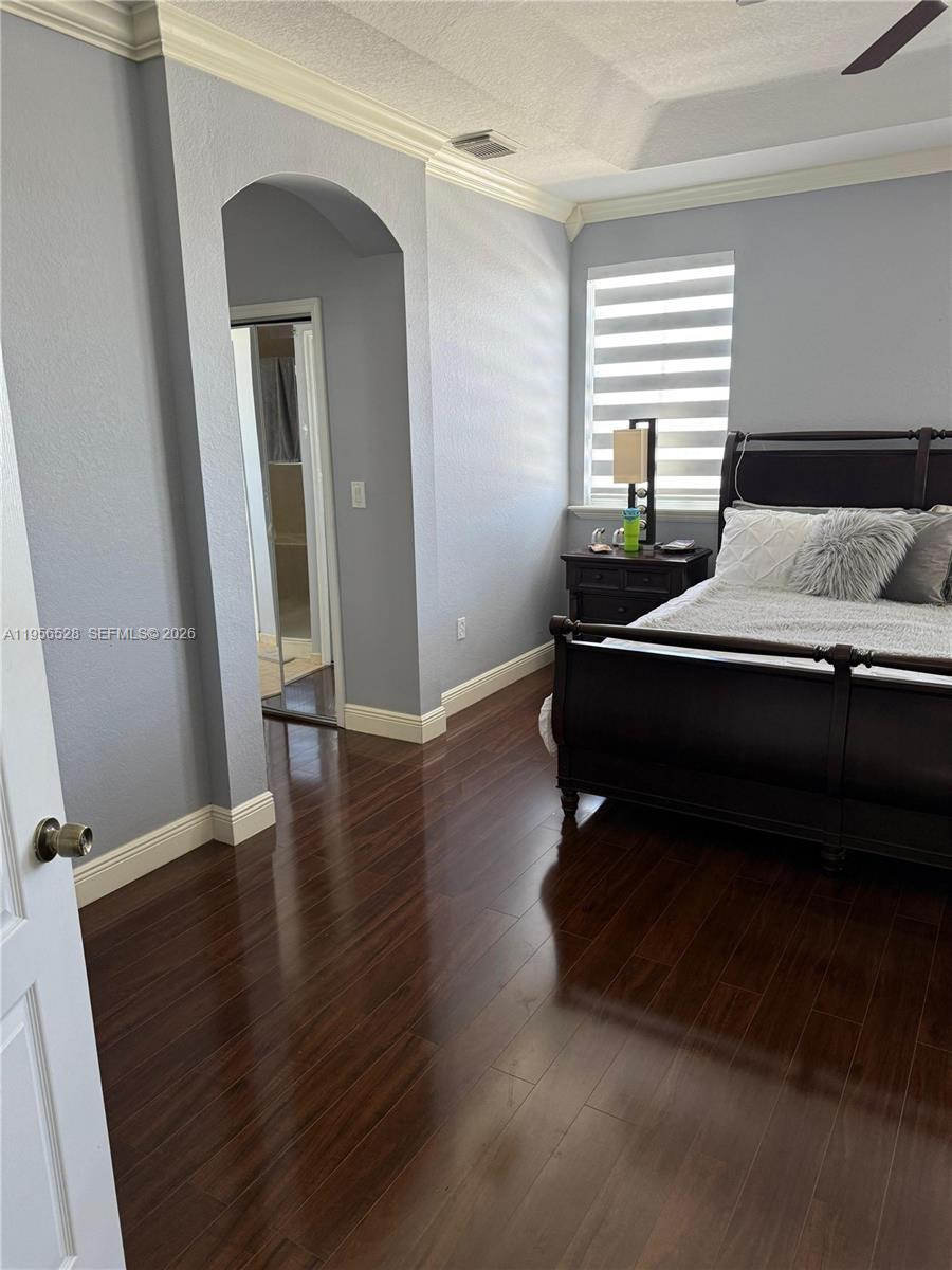 15541 Southwest 21st Terrace Miami, FL 33185 - Photo 9 of 21