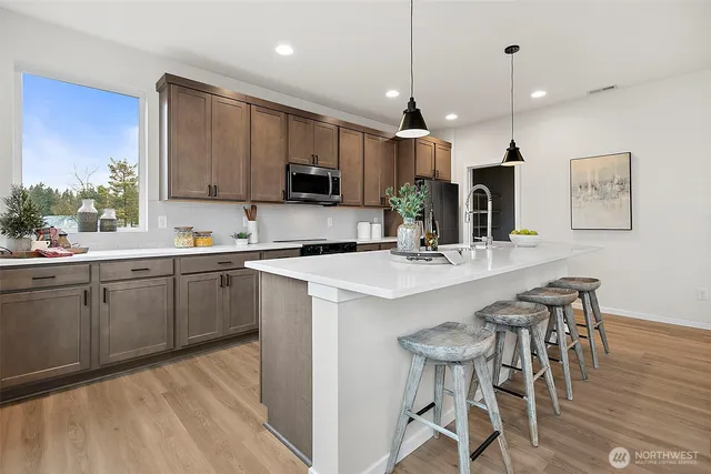 $769,950 | 18523 Southeast 271st Court, Covington, WA 98042