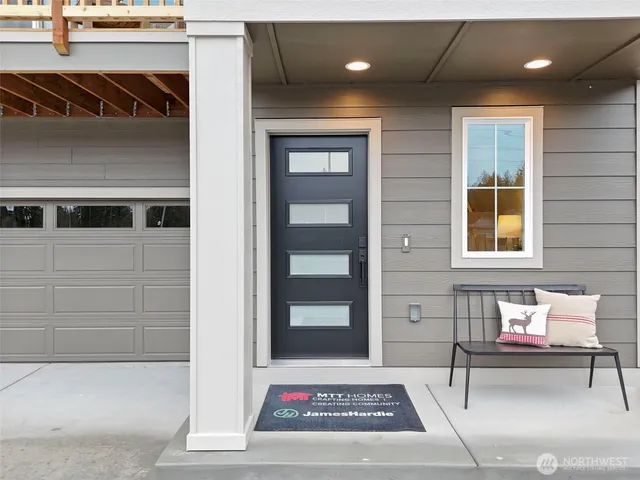 $769,950 | 18523 Southeast 271st Court, Covington, WA 98042