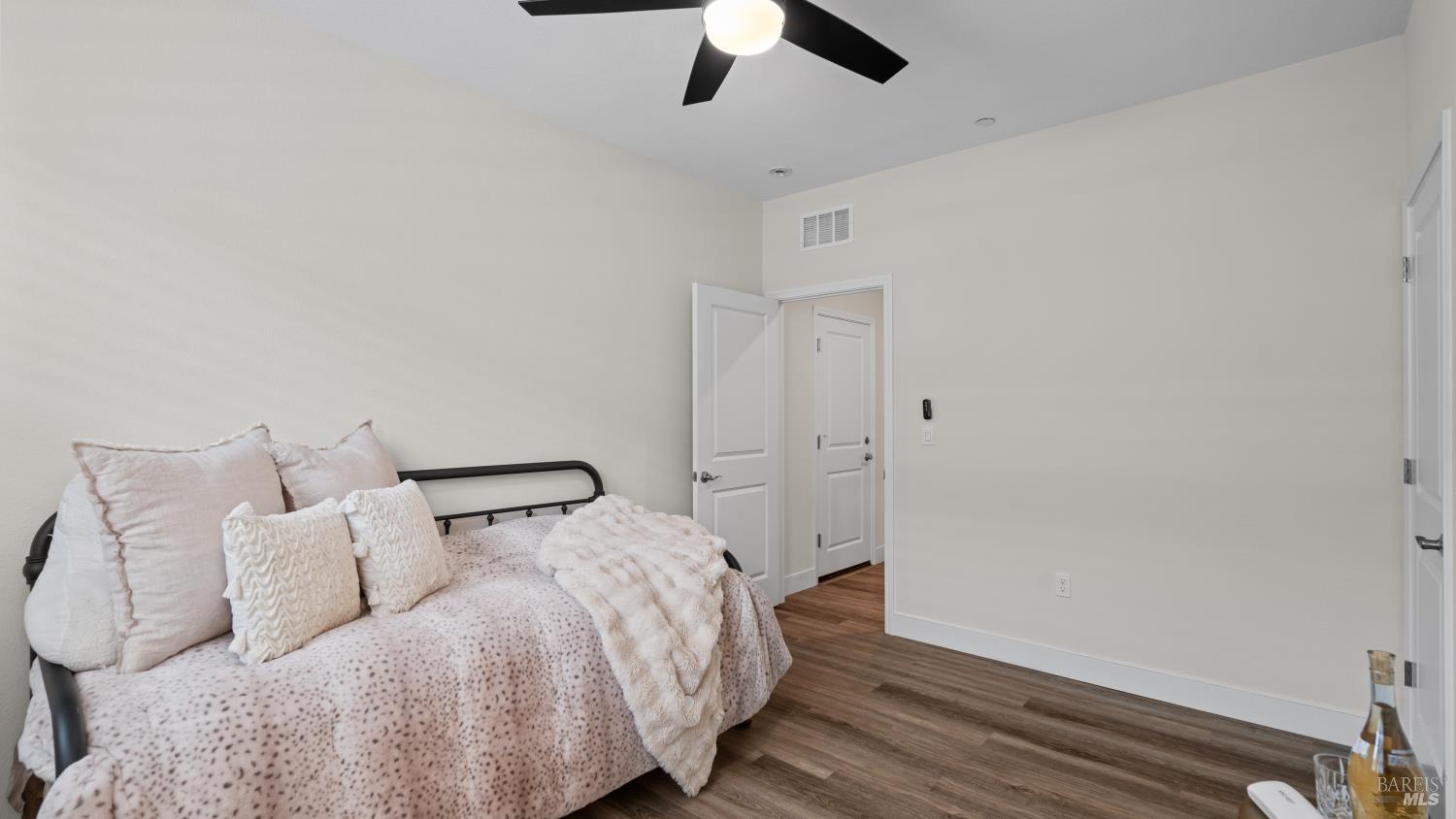 2115 Prairie Way Dixon, CA 95620 - Photo 24 of 71 2nd bedroom with private bath