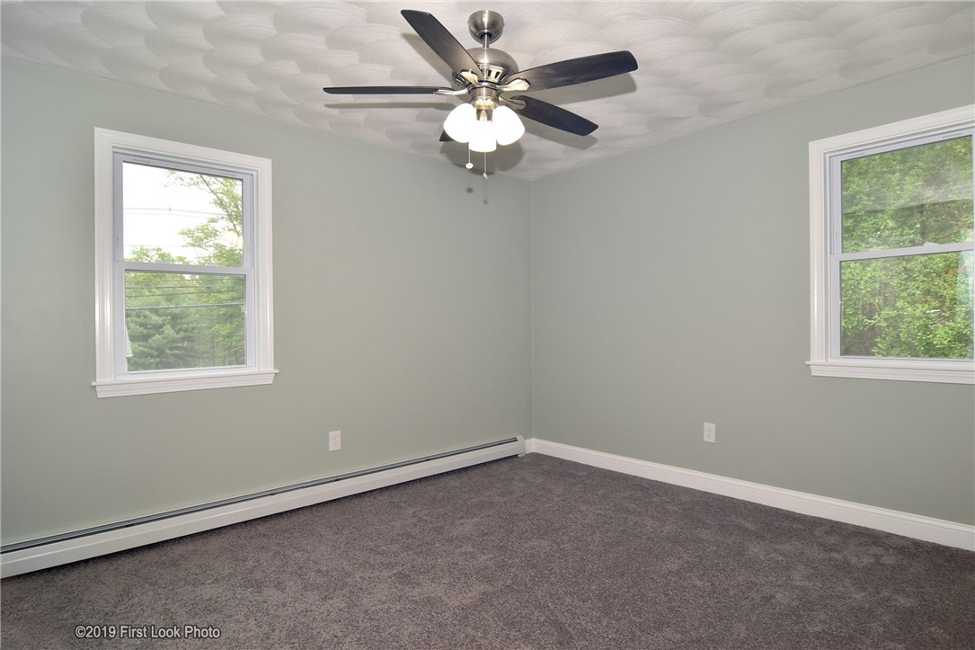 467 Hill Farm Road Coventry, RI 02816 - Photo 22 of 40