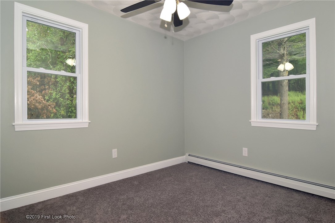 467 Hill Farm Road Coventry, RI 02816 - Photo 23 of 40