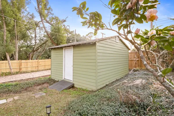 $3,950 | 2014 Golf Terrace Drive, Tallahassee, FL 32301