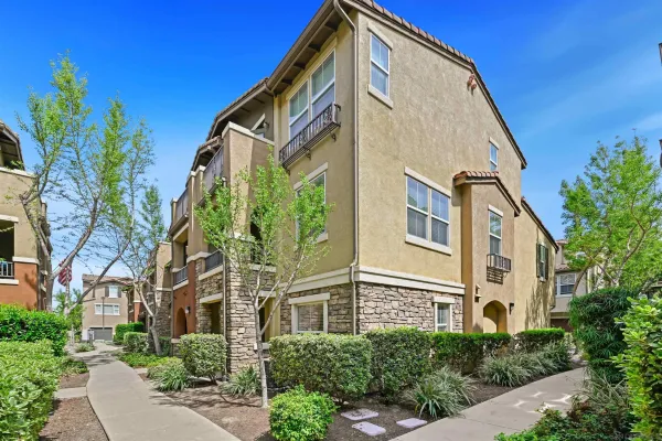 $710,000 | 8806 Apple Blossom Court, Unit 6, Santee, CA 92071