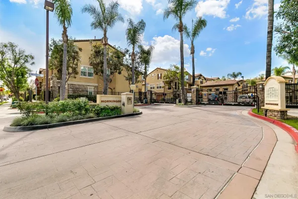 $710,000 | 8806 Apple Blossom Court, Unit 6, Santee, CA 92071