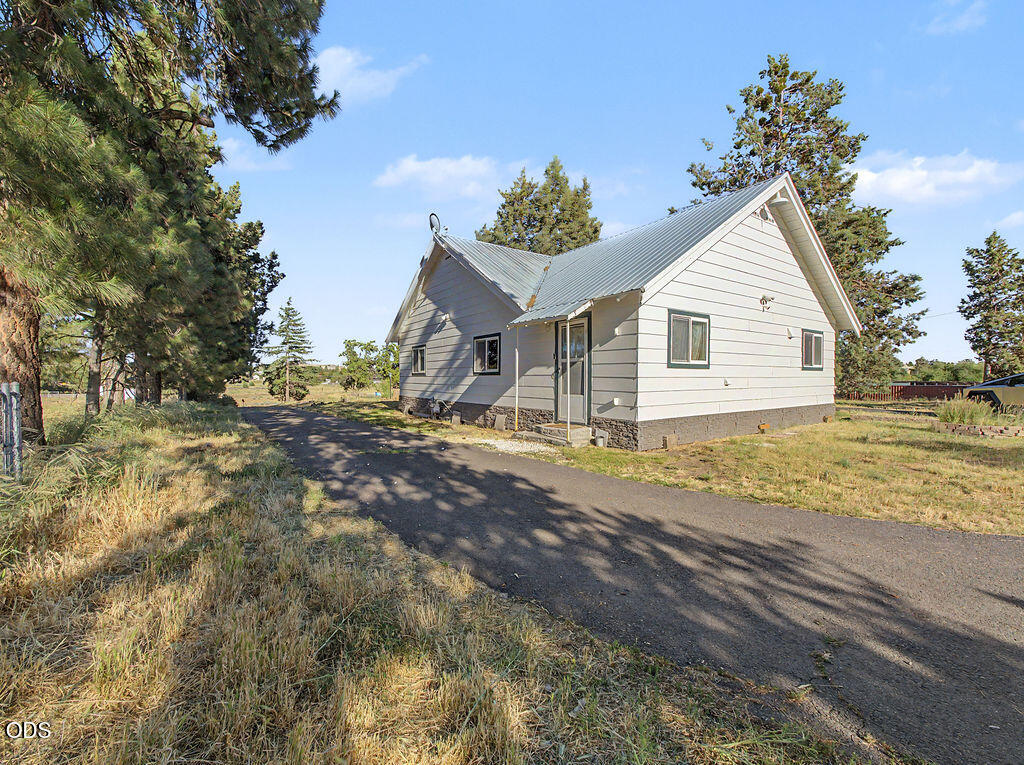 3330 Orindale Road Klamath Falls, OR 97601 - Photo 26 of 46