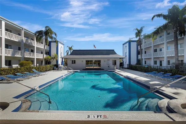 $132,500 | 350 79th Avenue North, Unit 238, St. Petersburg, FL 33702