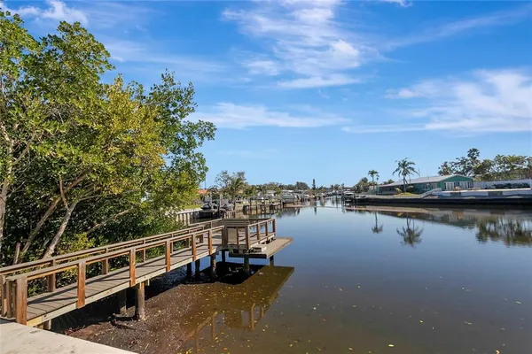 $132,500 | 350 79th Avenue North, Unit 238, St. Petersburg, FL 33702