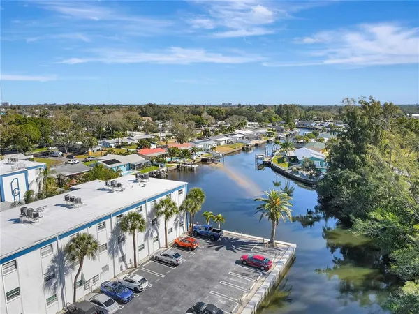 $132,500 | 350 79th Avenue North, Unit 238, St. Petersburg, FL 33702