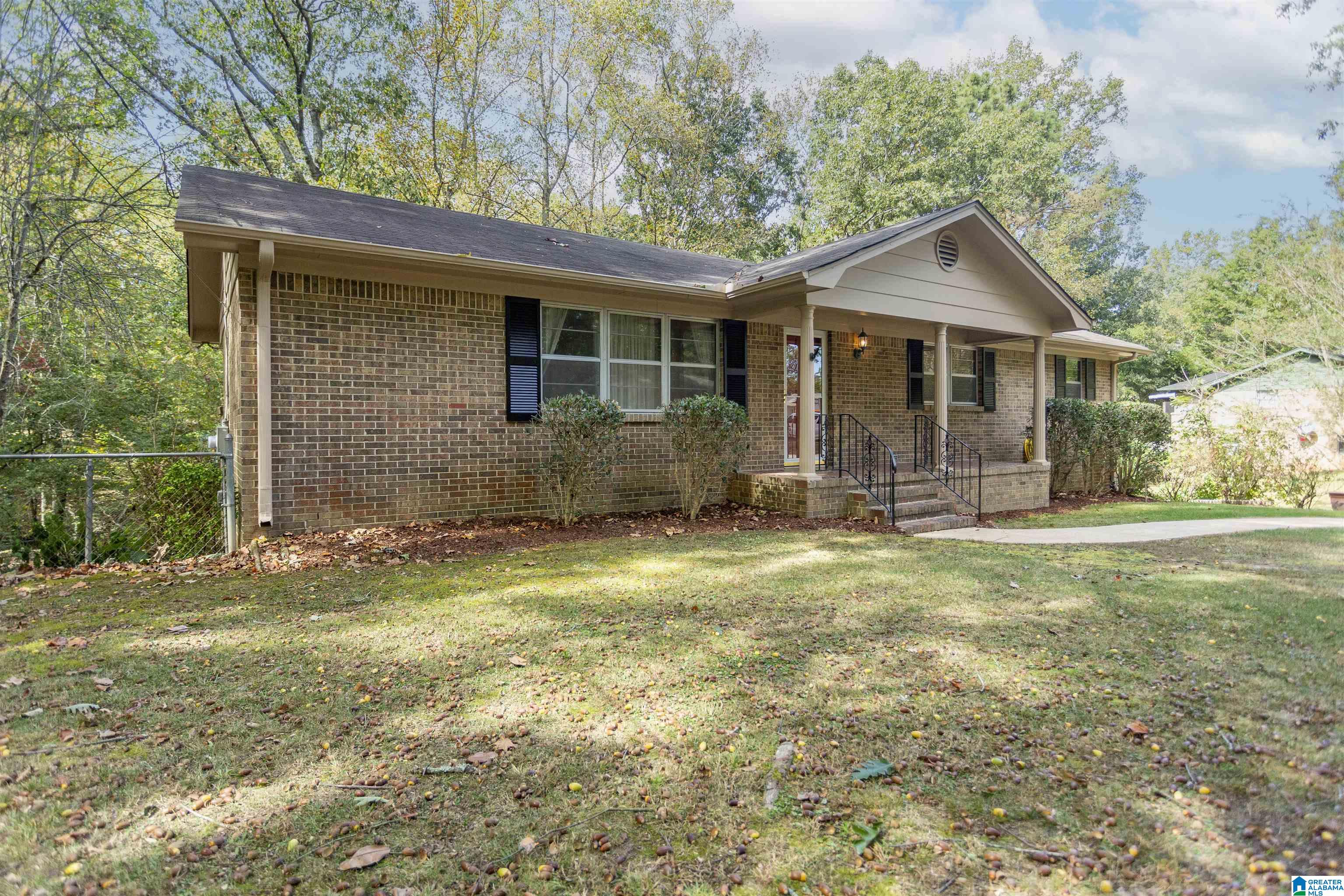 1904 Thornhill Road Fultondale, AL 35068 - Photo 2 of 47