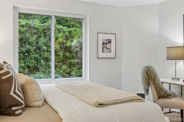 $1,145,000 | 111 Chestnut Street, Unit 303, San Francisco, CA 94111