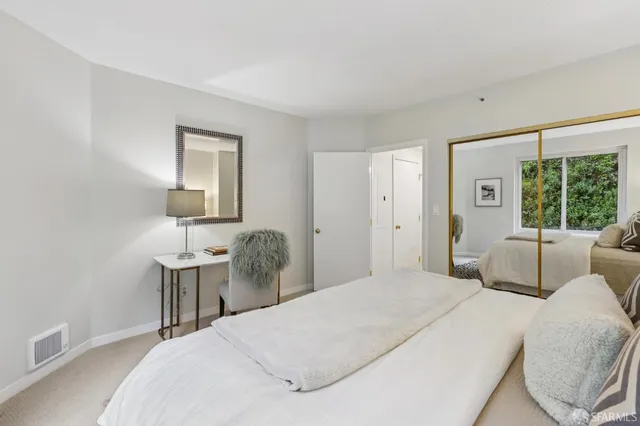 $1,145,000 | 111 Chestnut Street, Unit 303, San Francisco, CA 94111