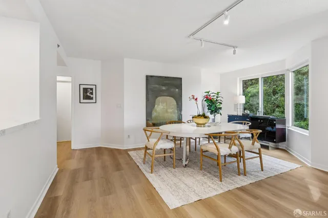 $1,145,000 | 111 Chestnut Street, Unit 303, San Francisco, CA 94111