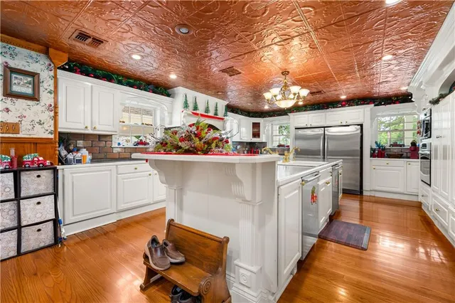 $530,000 | 4513 Woodlawn Drive, Ball, LA 71405