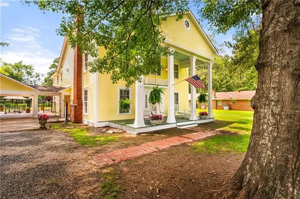 $499,999 | 4513 Woodlawn Drive, Ball, LA 71405