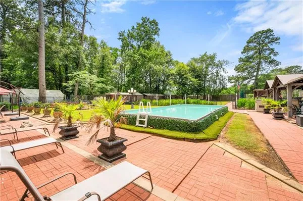 $499,999 | 4513 Woodlawn Drive, Ball, LA 71405