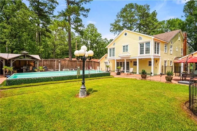 $530,000 | 4513 Woodlawn Drive, Ball, LA 71405